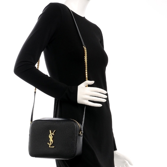 YSL Grain De Poudre Medium Classic Mono Camera Bag - Picture 7 of 11